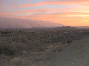 Sandstorm rolling in off the desert